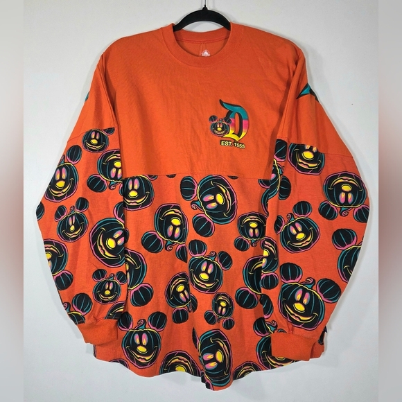 DISNEYLAND RESORT HALLOWEEN PUMPKINS SPIRIT JERSEY. - Picture 1 of 4